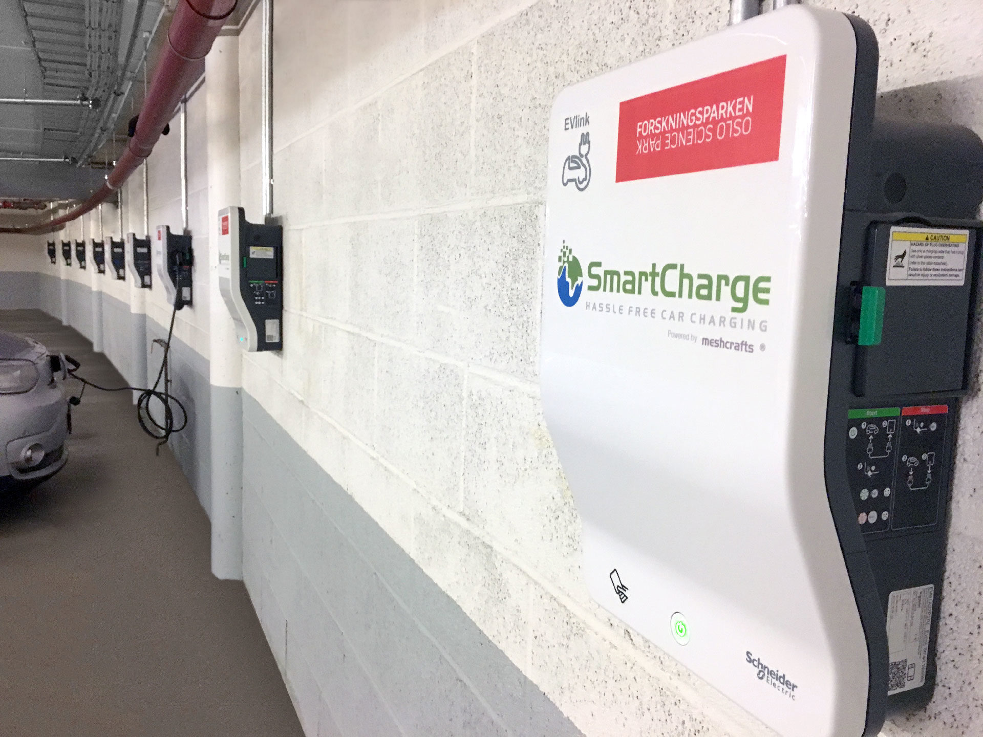 SmartCharge på vegg